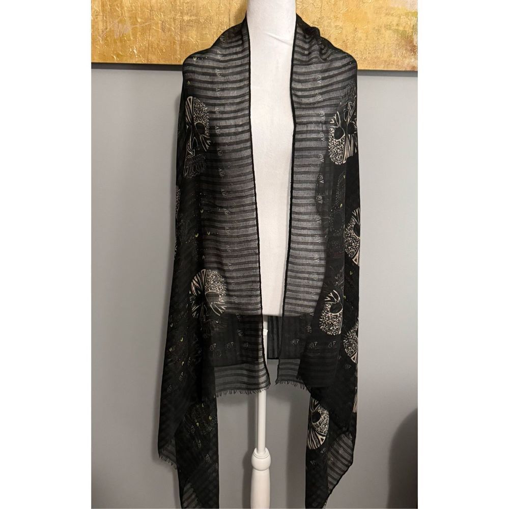 Two’s Company Black Scarf/Wrap With Skulls